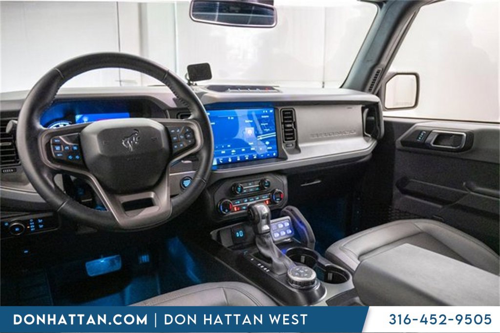 Used 2024 Ford Bronco Big Bend image 28