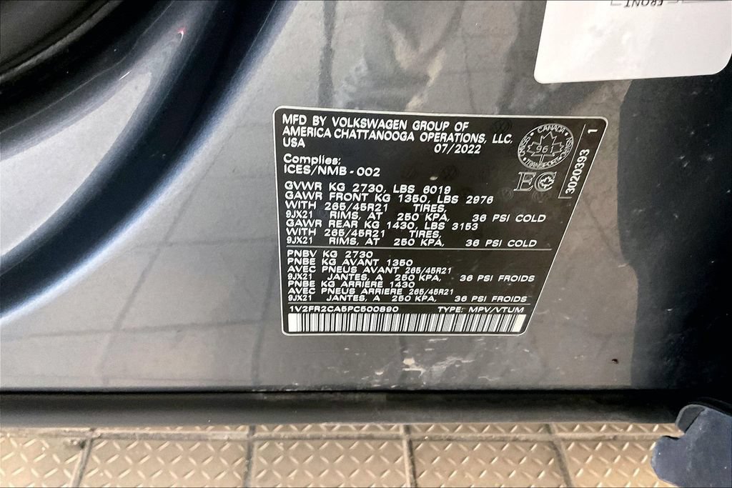 Used 2023 Volkswagen Atlas SEL Premium AWD/4WD image 38