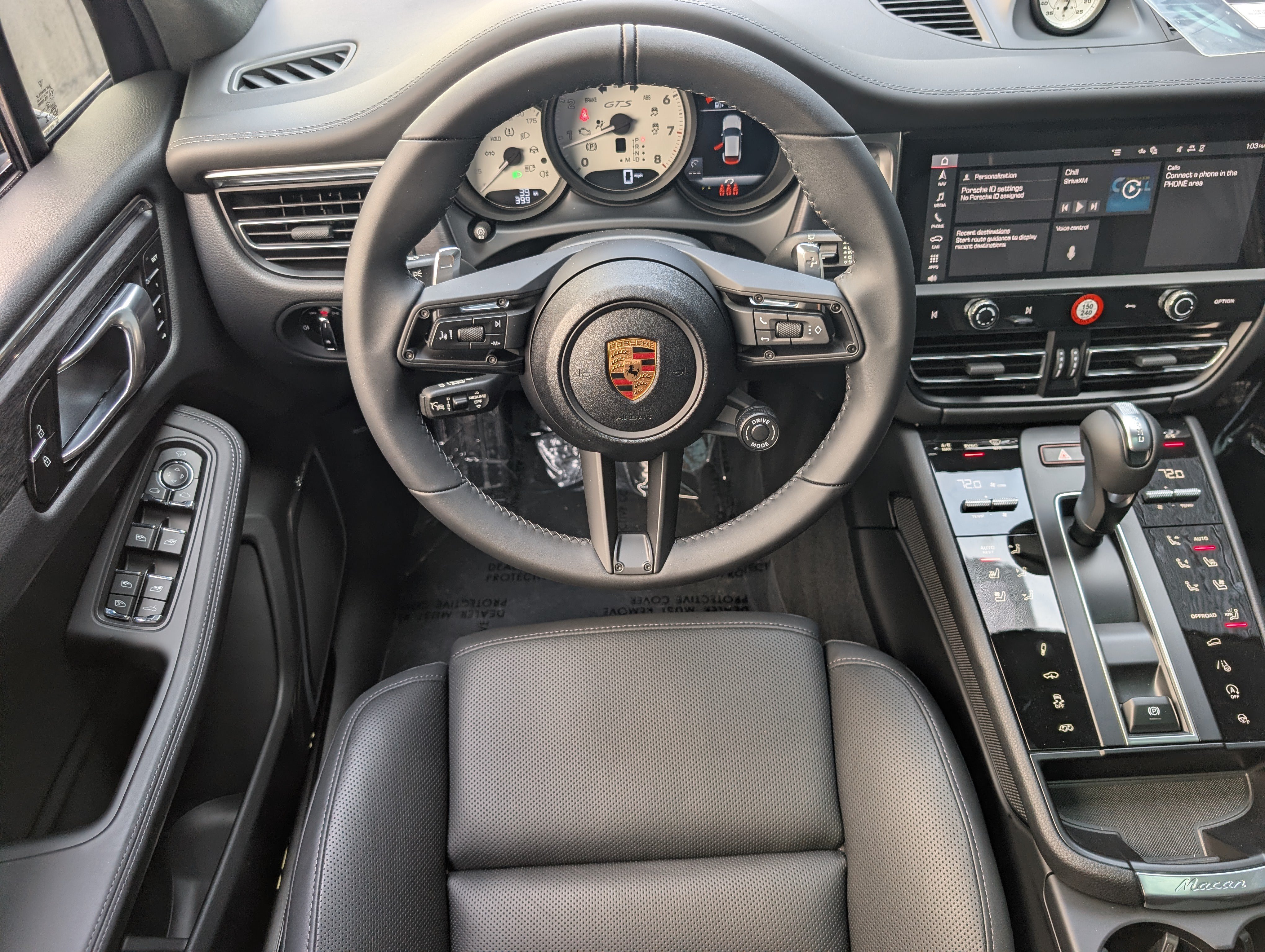 New 2026 Porsche Macan GTS AWD/4WD image 6