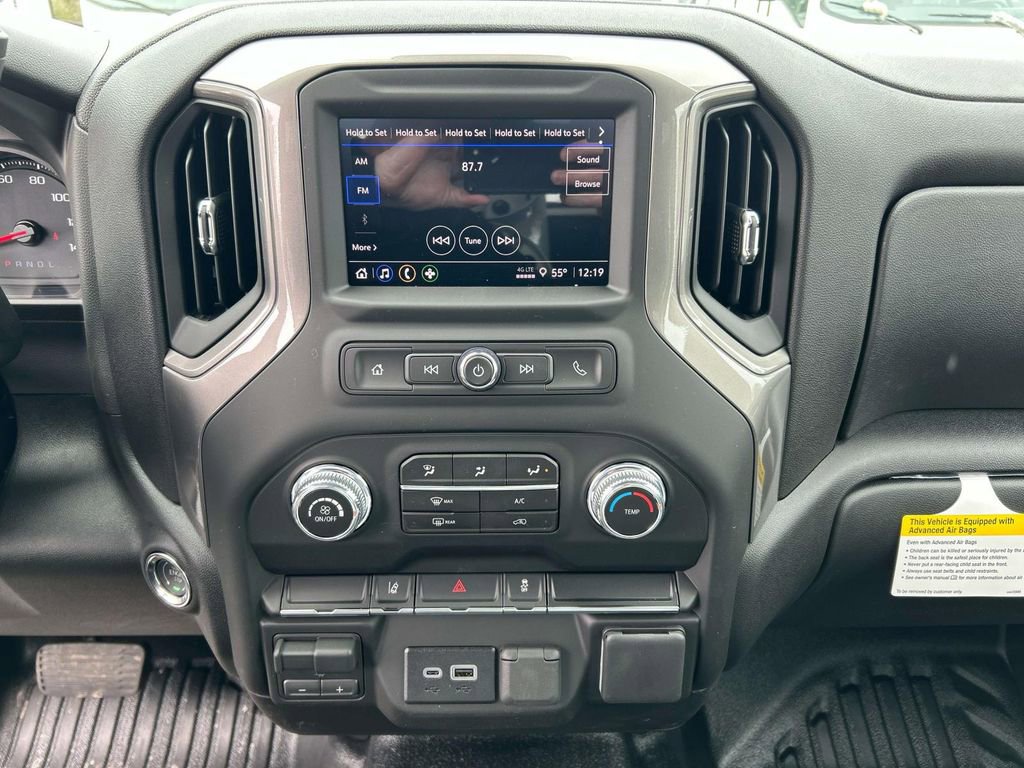 New 2026 GMC Sierra 3500 Pro AWD/4WD image 9