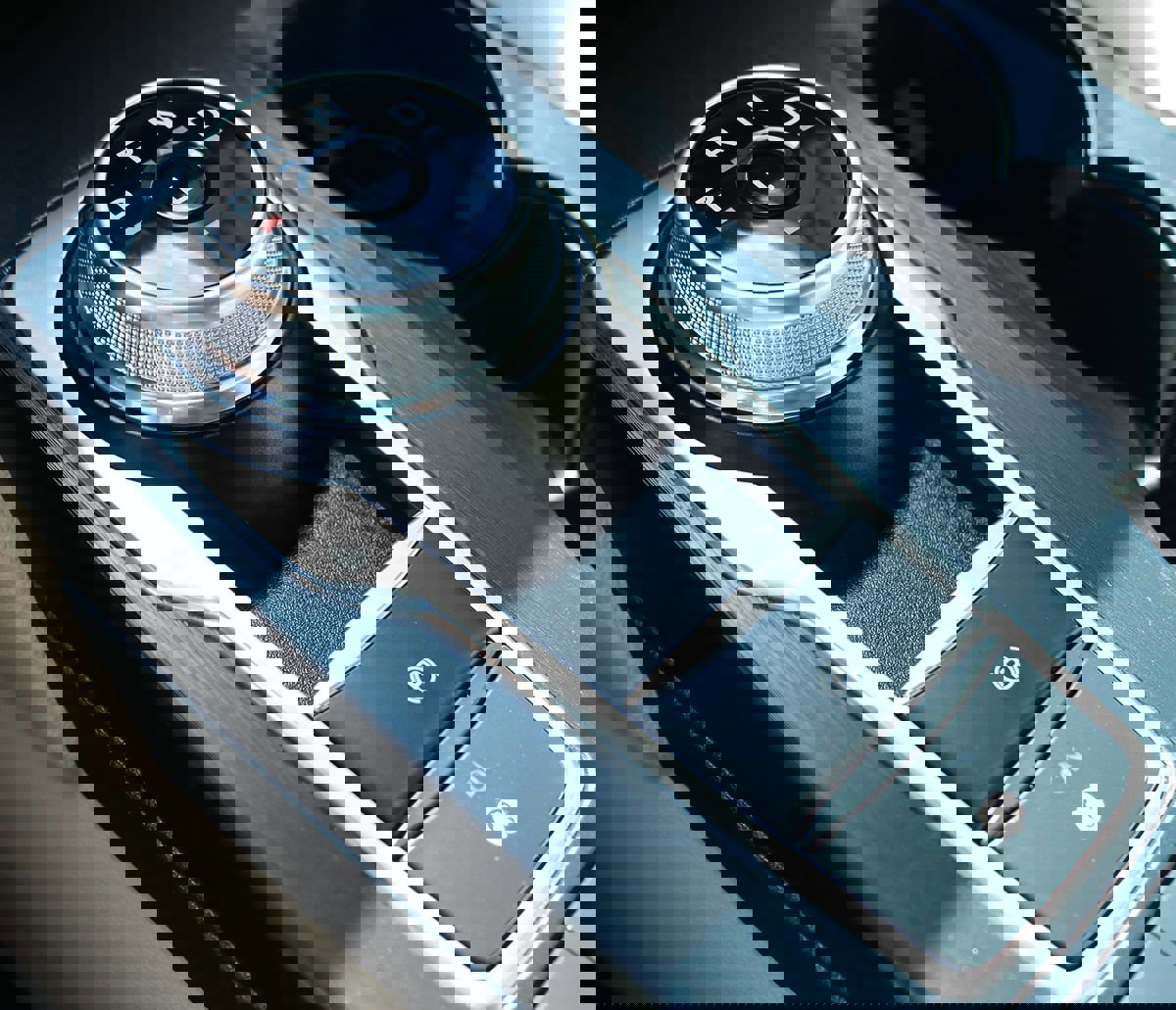 Used 2022 Ford Escape SE image 52