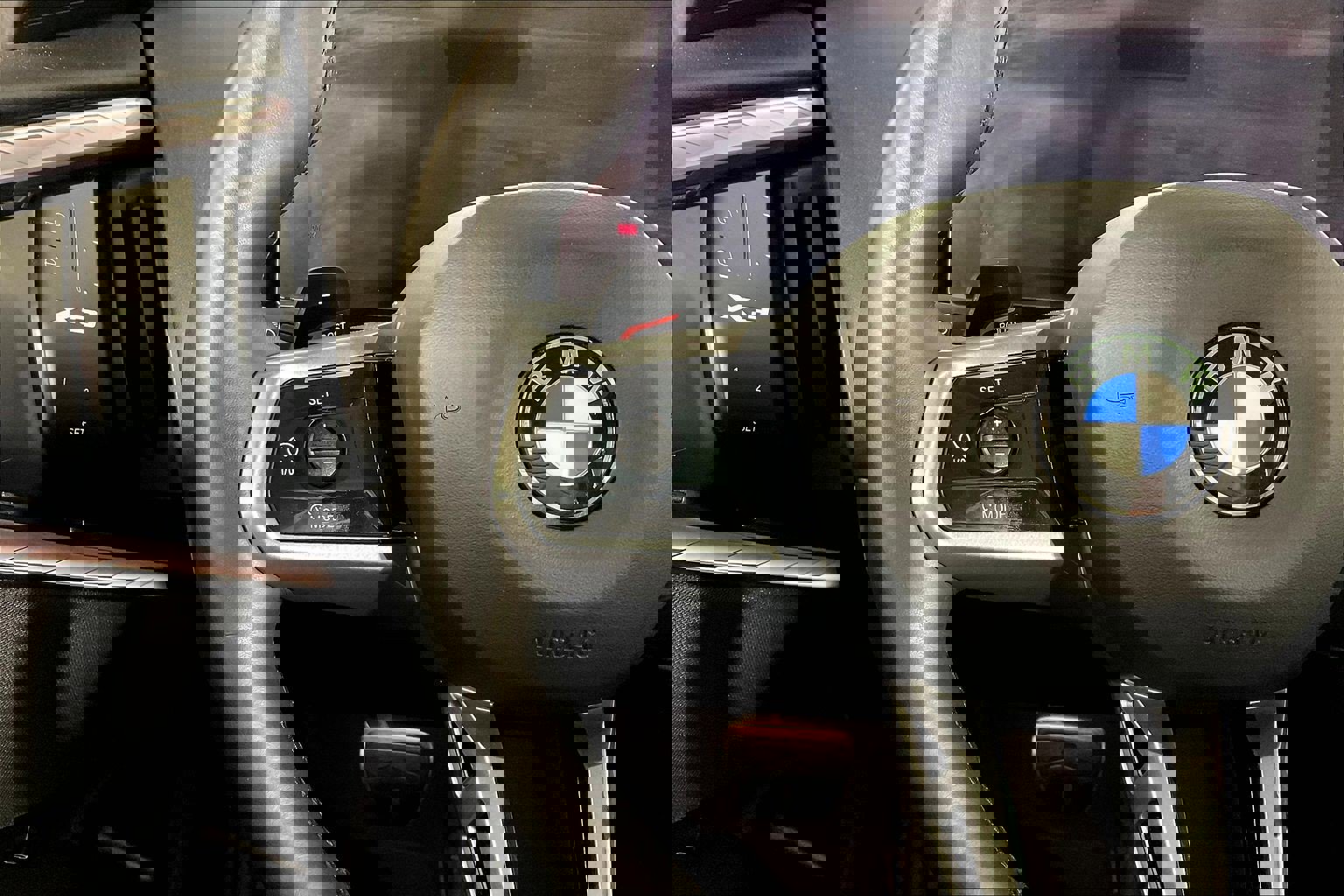 Certified 2025 BMW X3 xDrive30i w/ Premium Package image 18