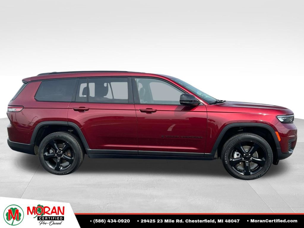 Used 2023 Jeep Grand Cherokee L Laredo AWD/4WD image 6