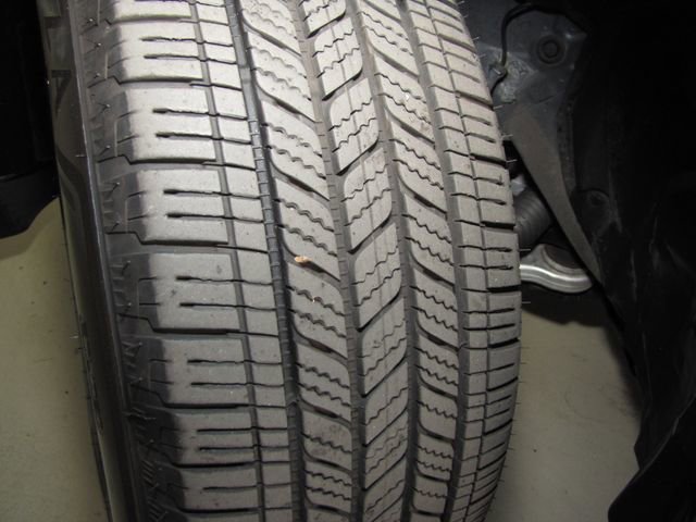 Used 2025 Nissan Rogue S image 26