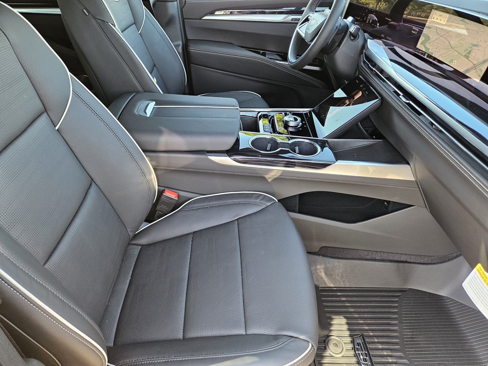 New 2026 Cadillac Escalade Sport w/ Touring Package AWD/4WD image 10