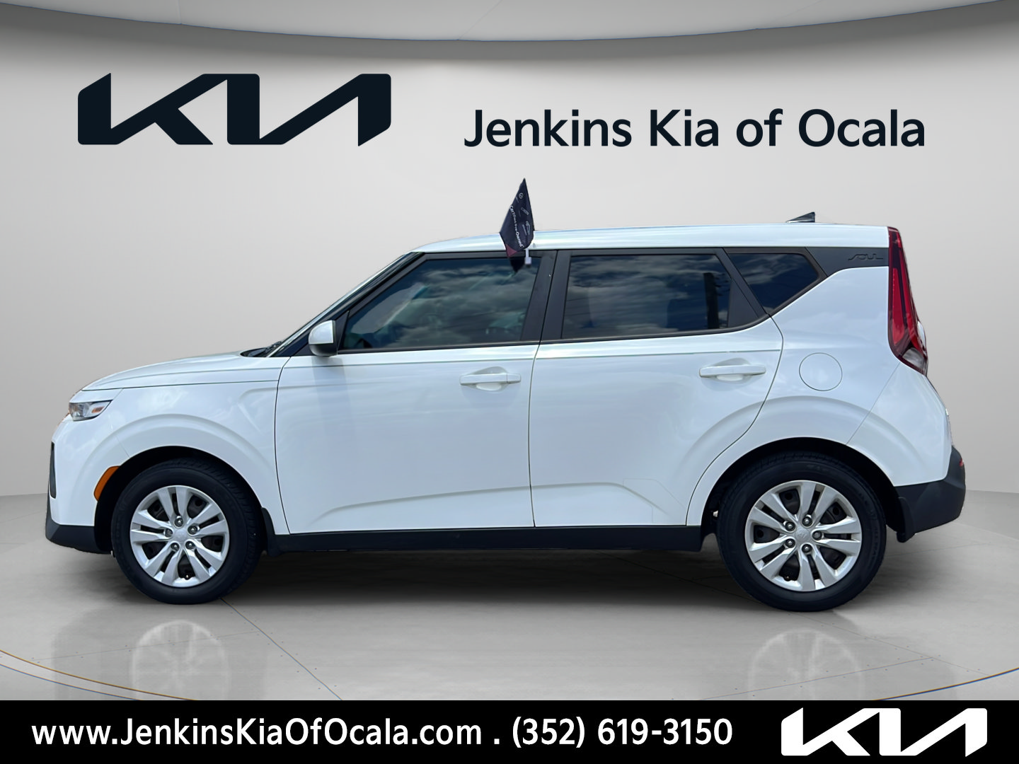 Used 2020 Kia Soul LX FWD image 6