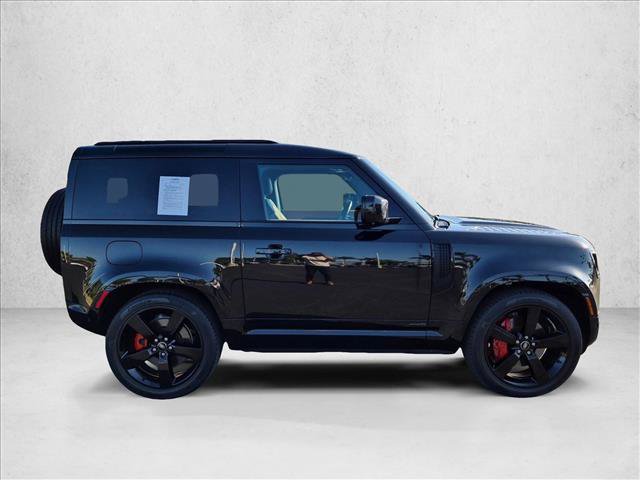Used 2023 Land Rover Defender 90 X AWD/4WD video 4