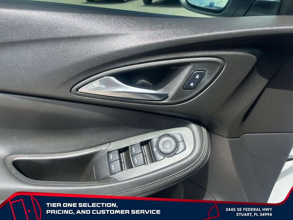 Used 2024 Buick Encore GX Sport Touring w/ Advanced Technology Package FWD image 21
