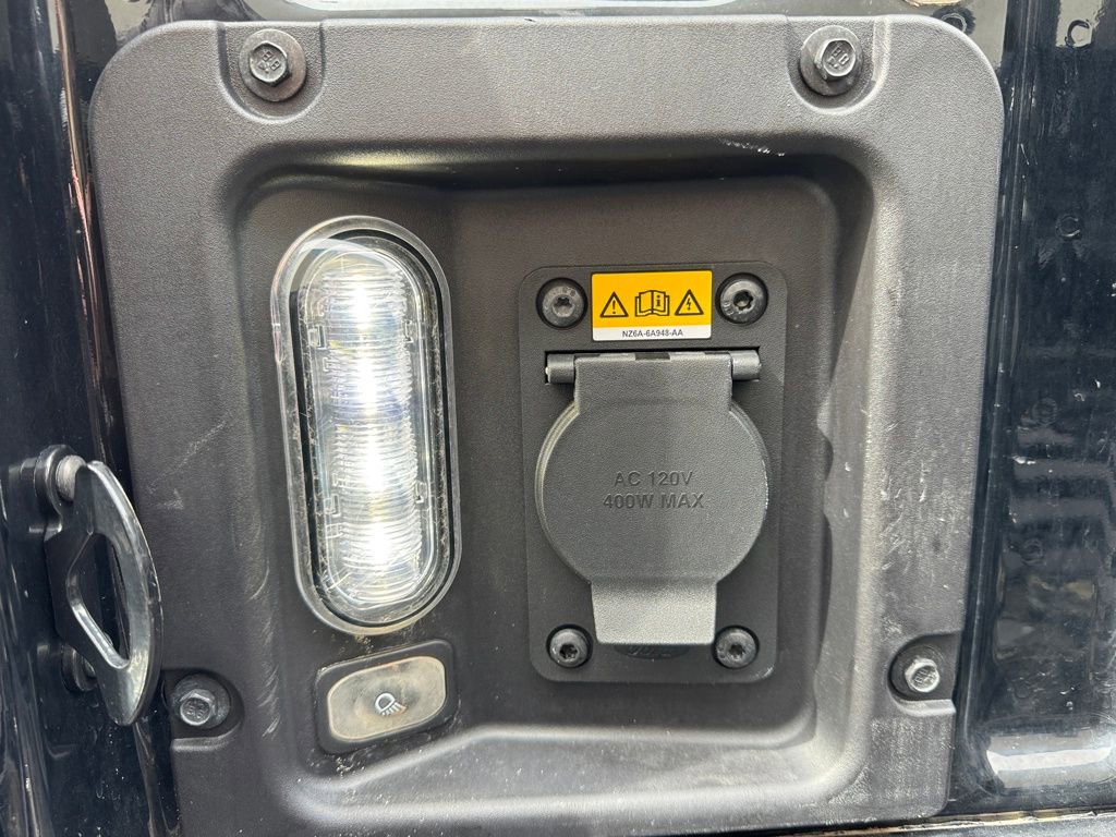 Used 2025 Ford Maverick XLT w/ XLT Luxury Package image 29