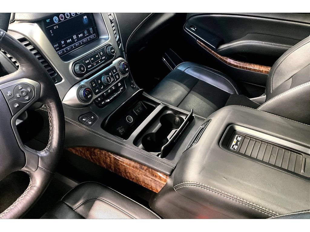 Used 2016 Chevrolet Suburban LTZ AWD/4WD image 25