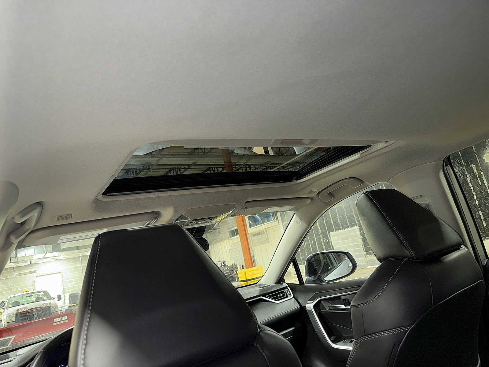 Certified 2024 Toyota RAV4 XLE Premium image 24