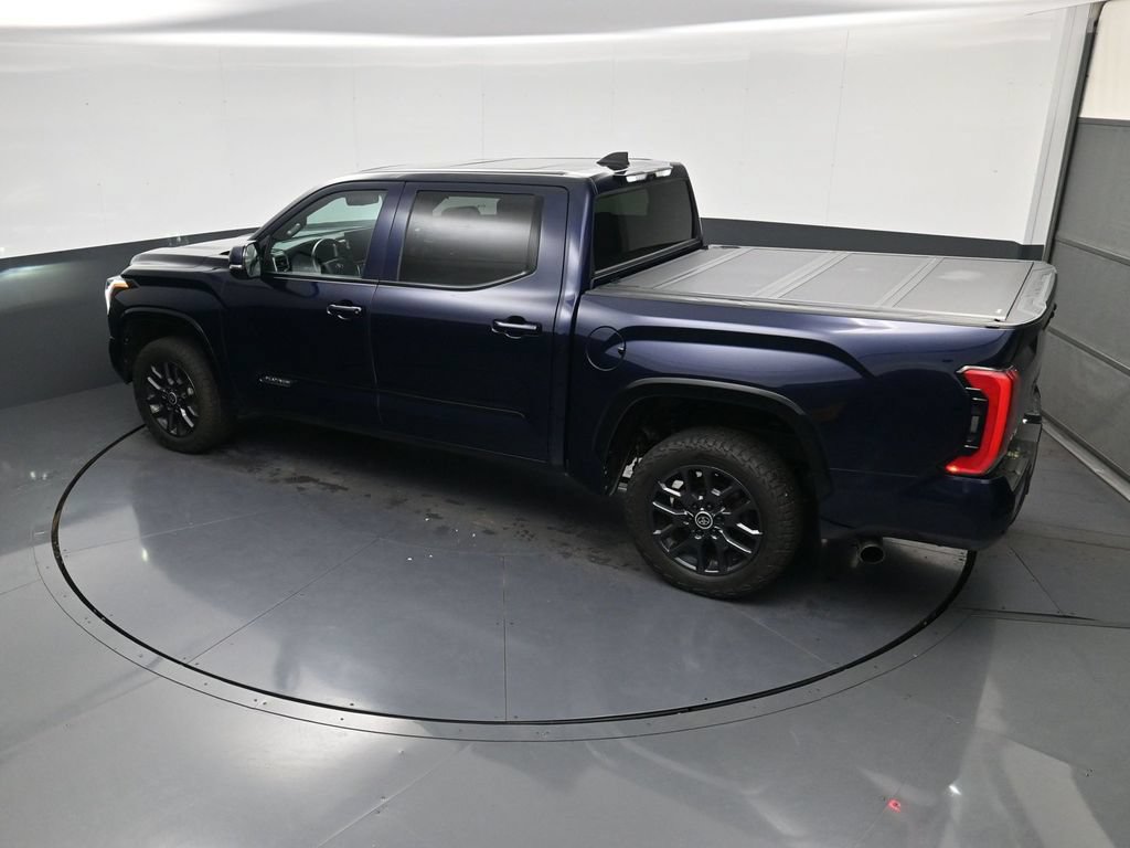 Used 2024 Toyota Tundra Platinum AWD/4WD image 34