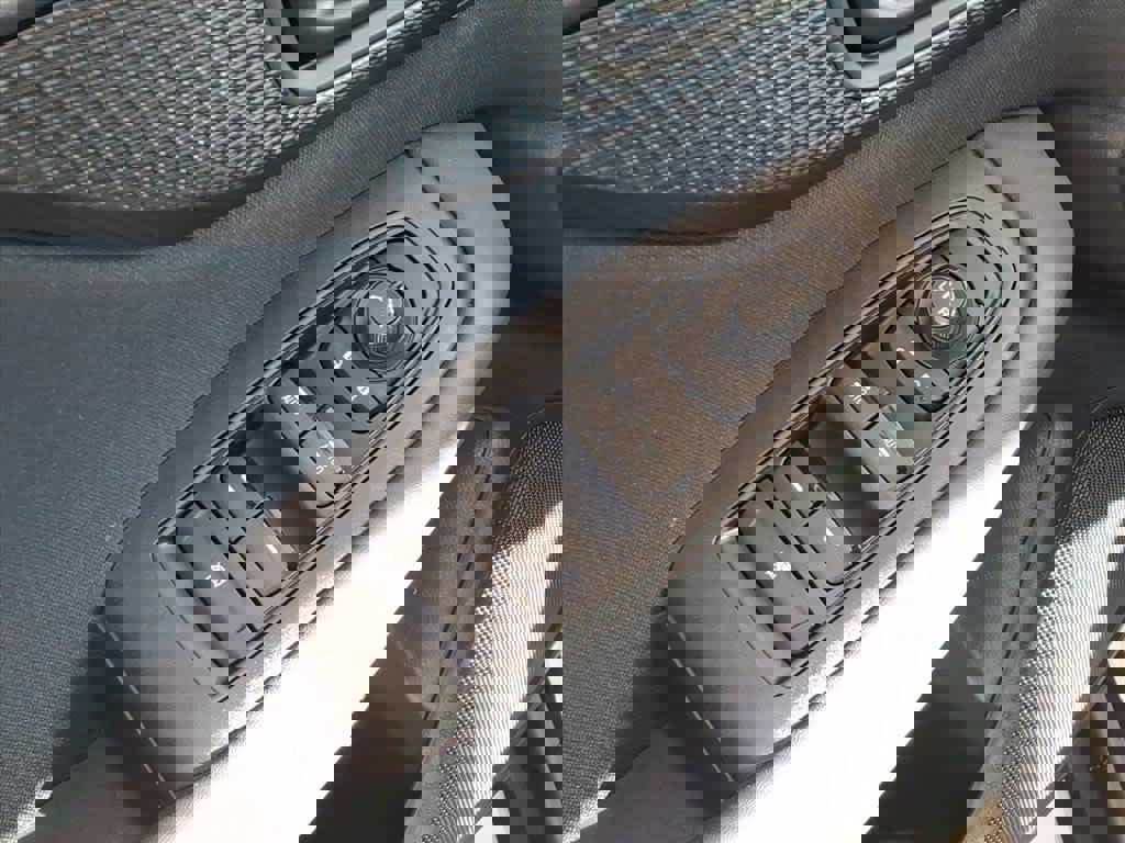 Used 2024 Subaru Outback image 11