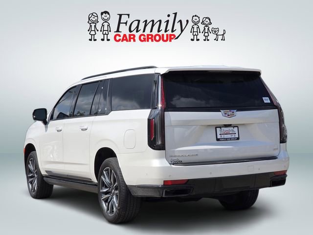 Used 2023 Cadillac Escalade ESV Sport w/ Touring Package AWD/4WD image 3