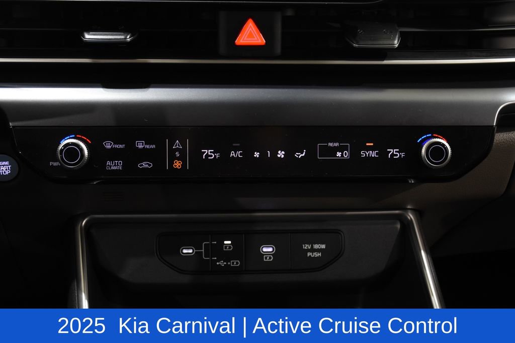 Used 2025 Kia Carnival image 20