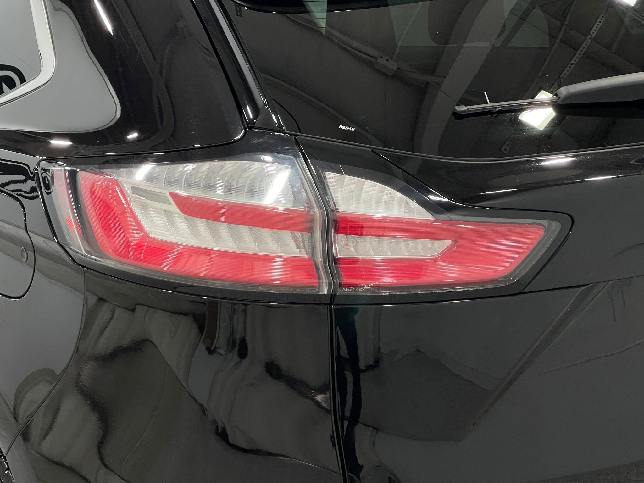 Used 2021 Ford Edge SEL AWD/4WD image 34