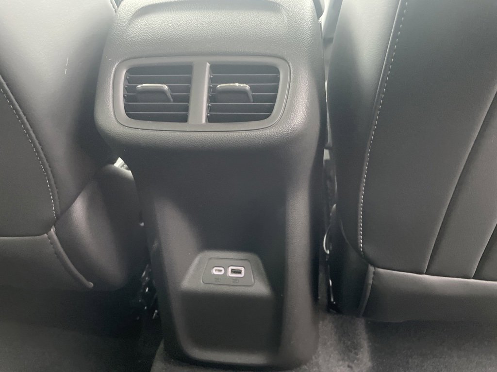 Used 2023 Buick Envision Essence image 15