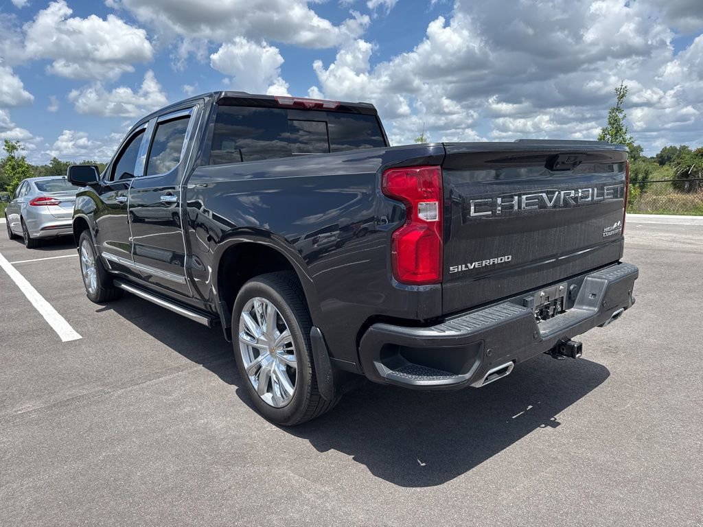 Used 2023 Chevrolet Silverado 1500 High Country w/ Technology Package AWD/4WD image 6