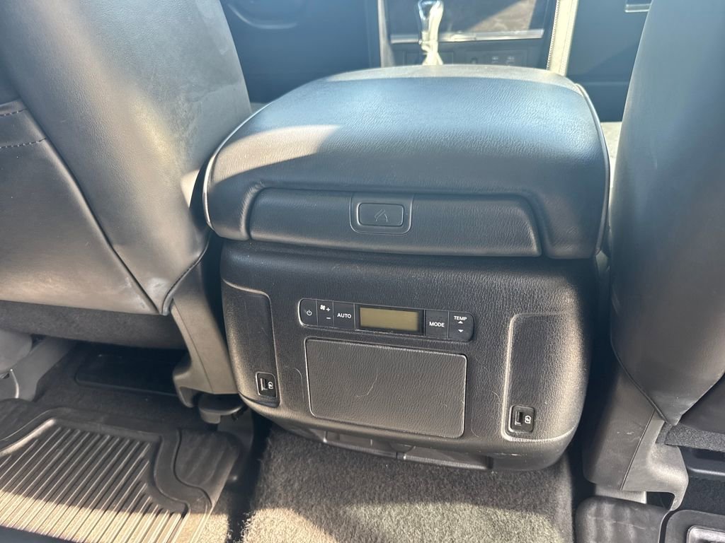 Used 2024 INFINITI QX80 Luxe image 40