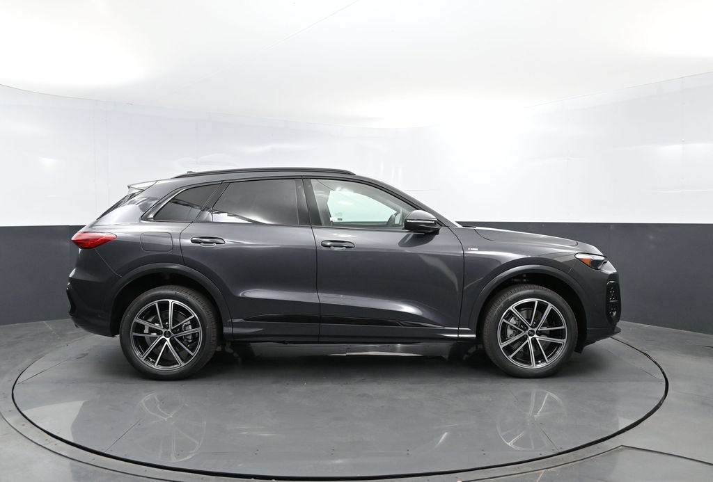 New 2026 Audi Q5 Premium Plus AWD/4WD image 4