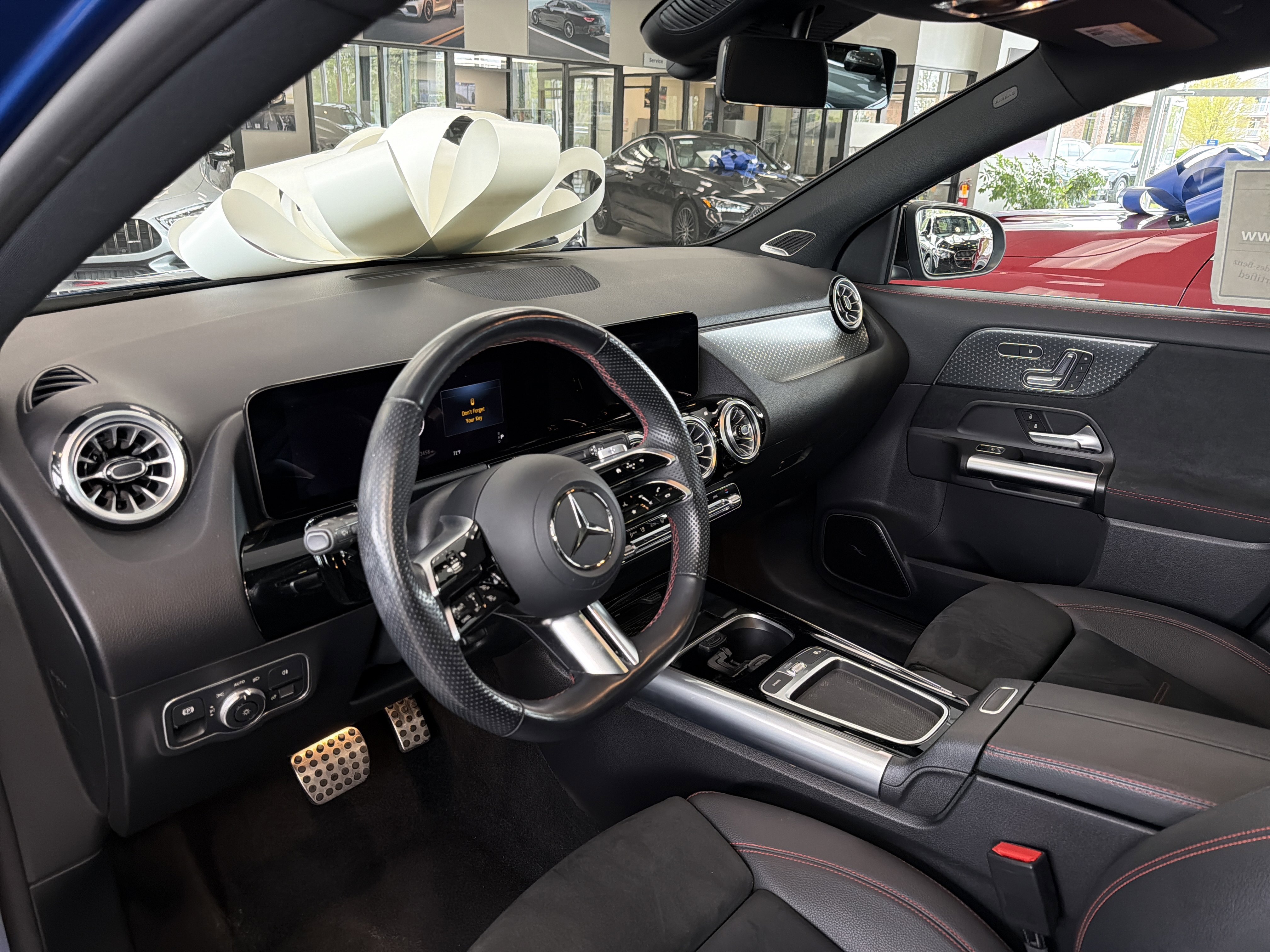 Certified 2025 Mercedes-Benz GLA 250 4MATIC image 9