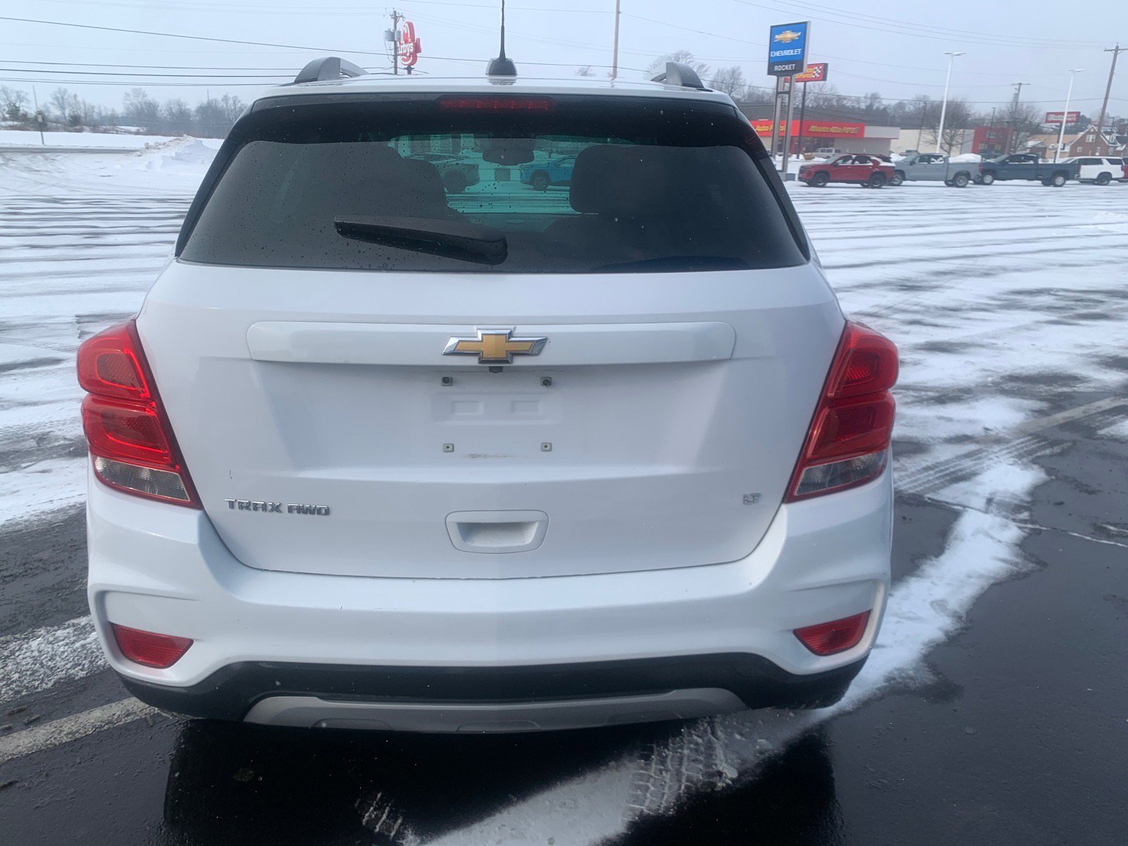 Used 2017 Chevrolet Trax LT w/ LT Convenience Package image 3