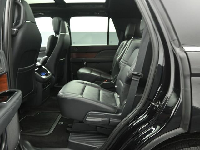Certified 2023 Lincoln Navigator Reserve AWD/4WD image 22