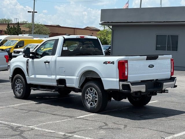 New 2025 Ford F350 XLT image 3