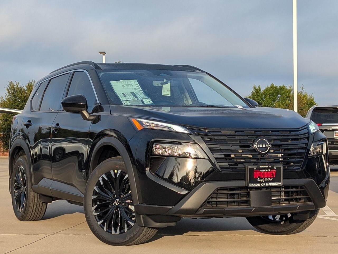 New 2026 Nissan Rogue Dark Armor FWD image 2