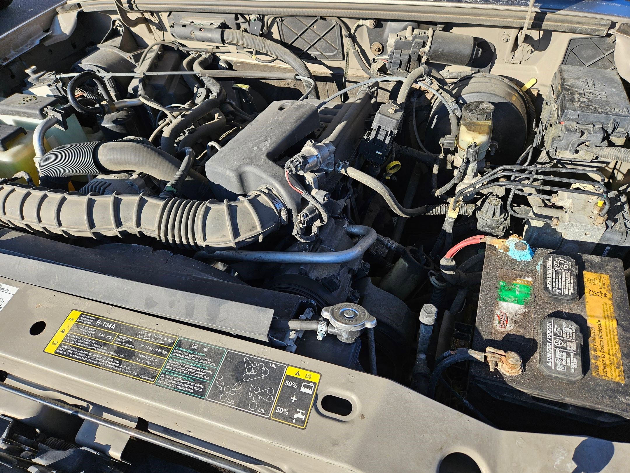 Used 2004 MAZDA B-Series Pickup SE w/ Convenience Pkg image 32