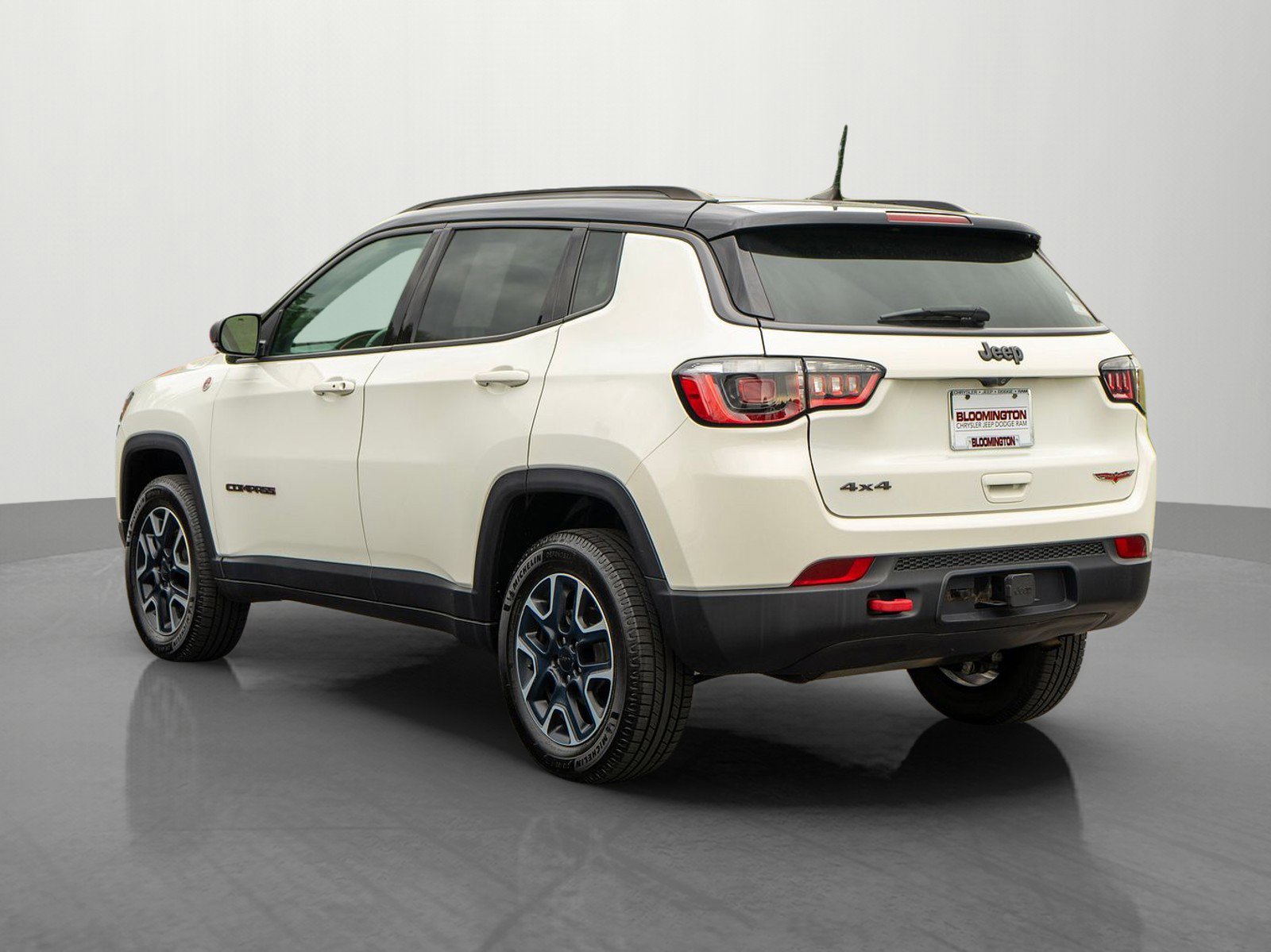 Used 2020 Jeep Compass Trailhawk w/ Cold Weather Group AWD/4WD image 5