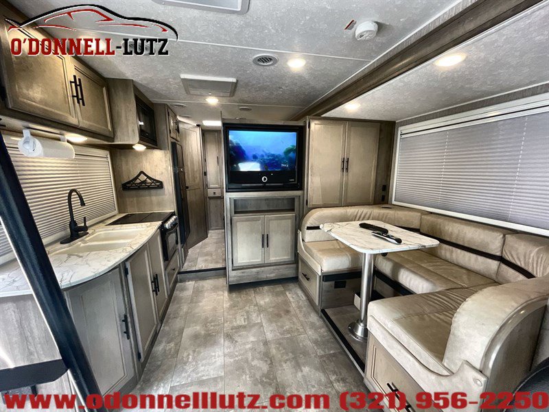 Used 2020 Mercedes-Benz Sprinter 3500 image 43