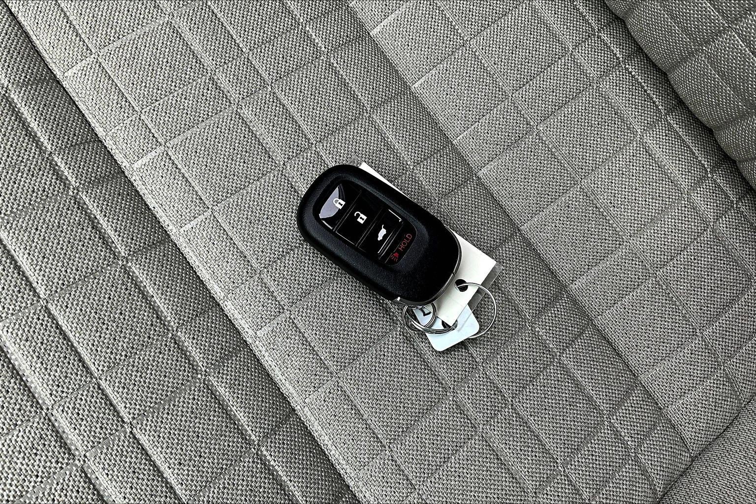 Used 2026 Honda HR-V LX image 33