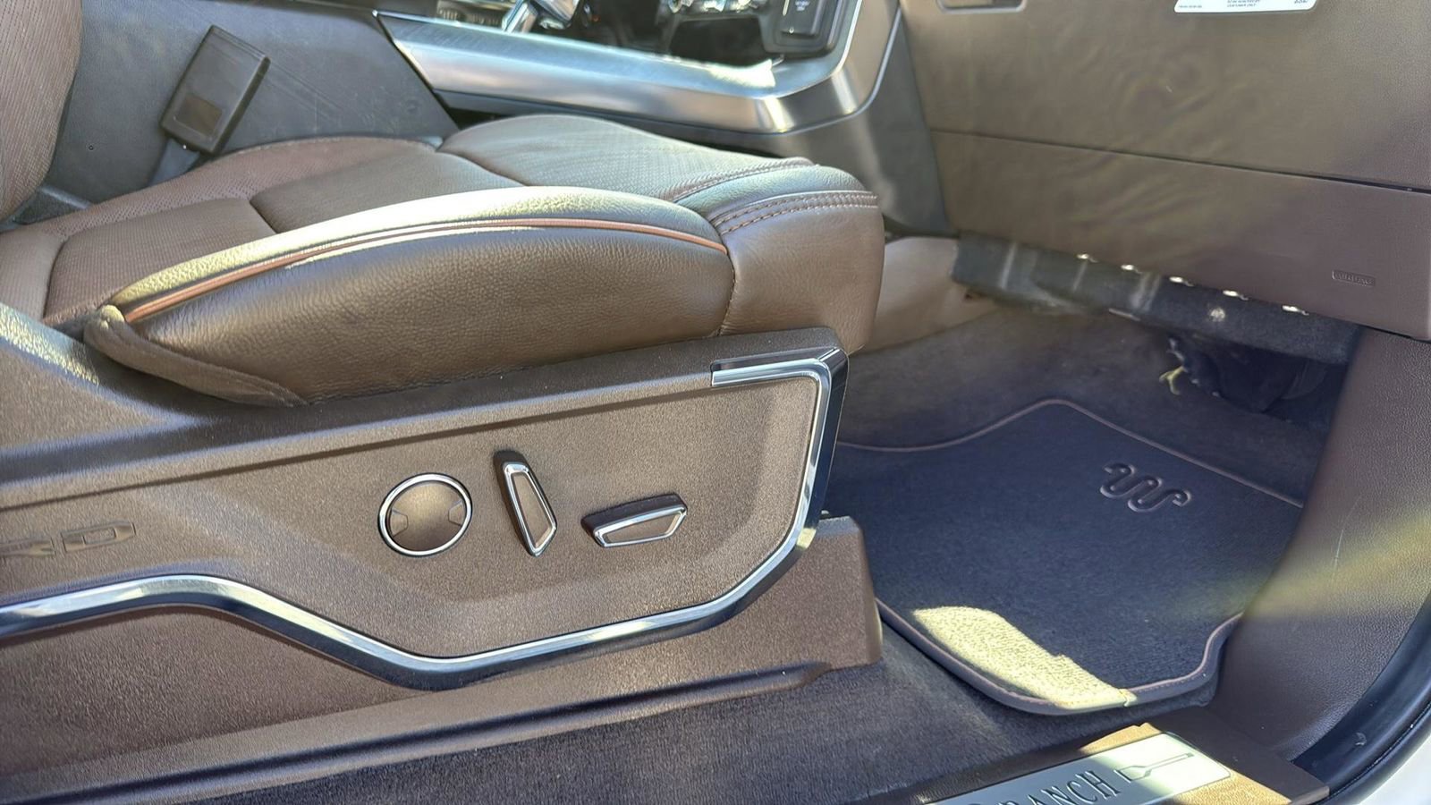 Used 2023 Ford F150 King Ranch w/ Equipment Group 601A High image 25