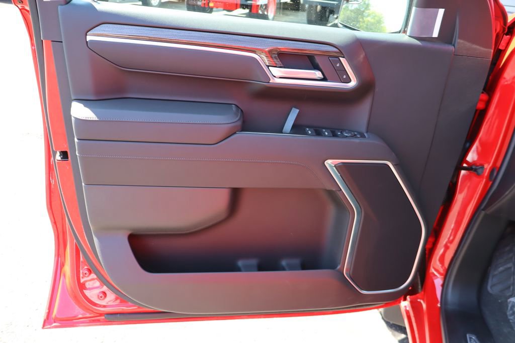New 2026 Chevrolet Silverado 1500 LT AWD/4WD image 4