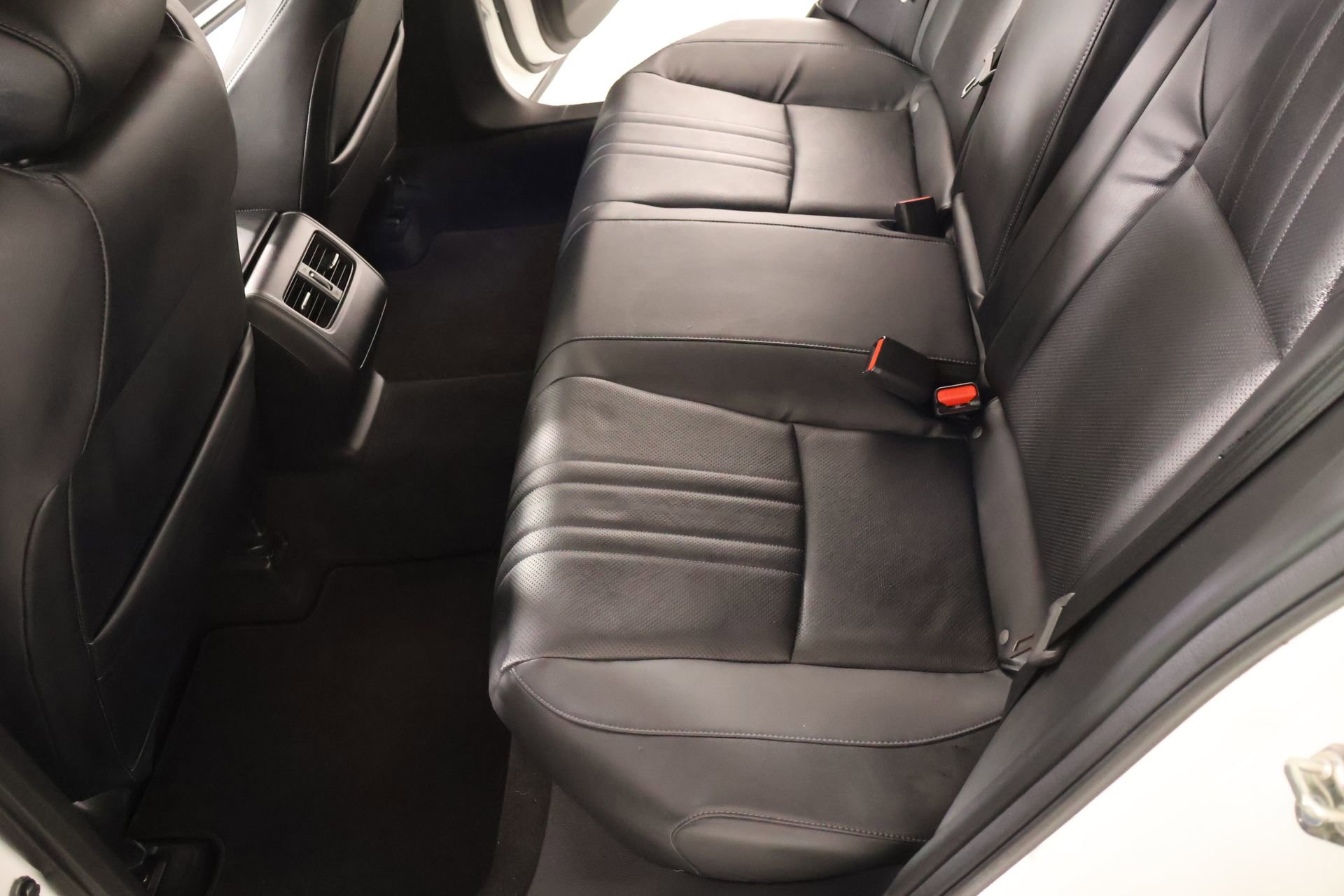 Used 2018 Honda Accord EX-L image 12