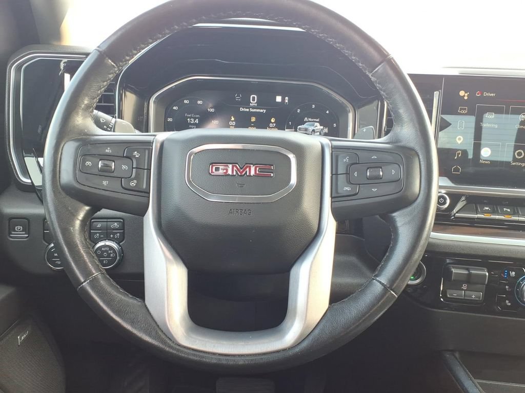 Used 2022 GMC Sierra 1500 SLT w/ SLT Premium Plus Package AWD/4WD image 12