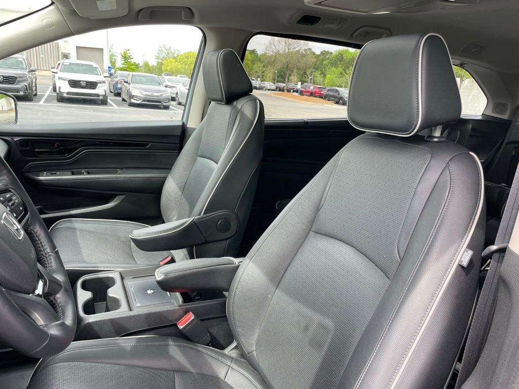 Certified 2025 Honda Odyssey Elite image 26