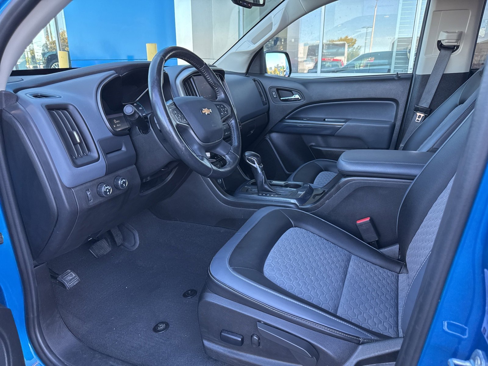 Used 2022 Chevrolet Colorado Z71 image 18
