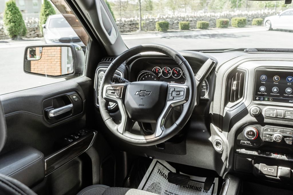 Used 2022 Chevrolet Silverado 1500 LT Trail Boss w/ Bed Protection Package AWD/4WD image 12
