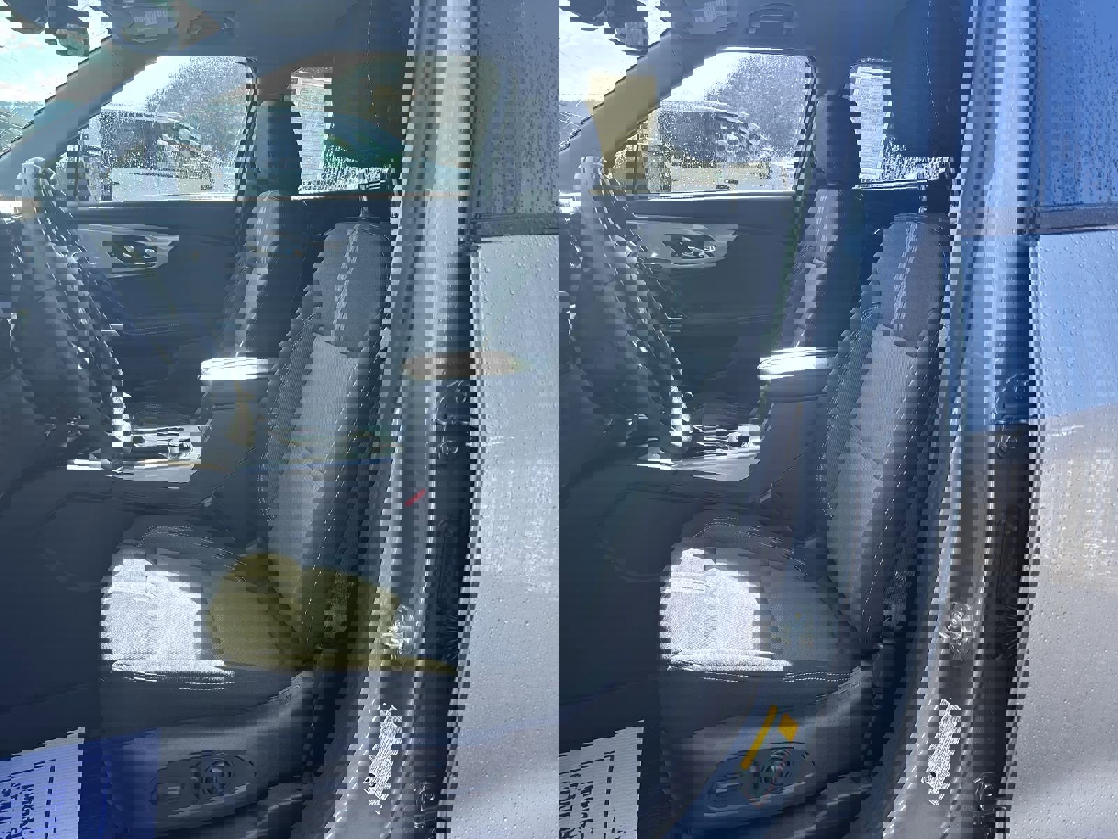 Used 2025 Chevrolet Blazer LT w/ Convenience Package image 14