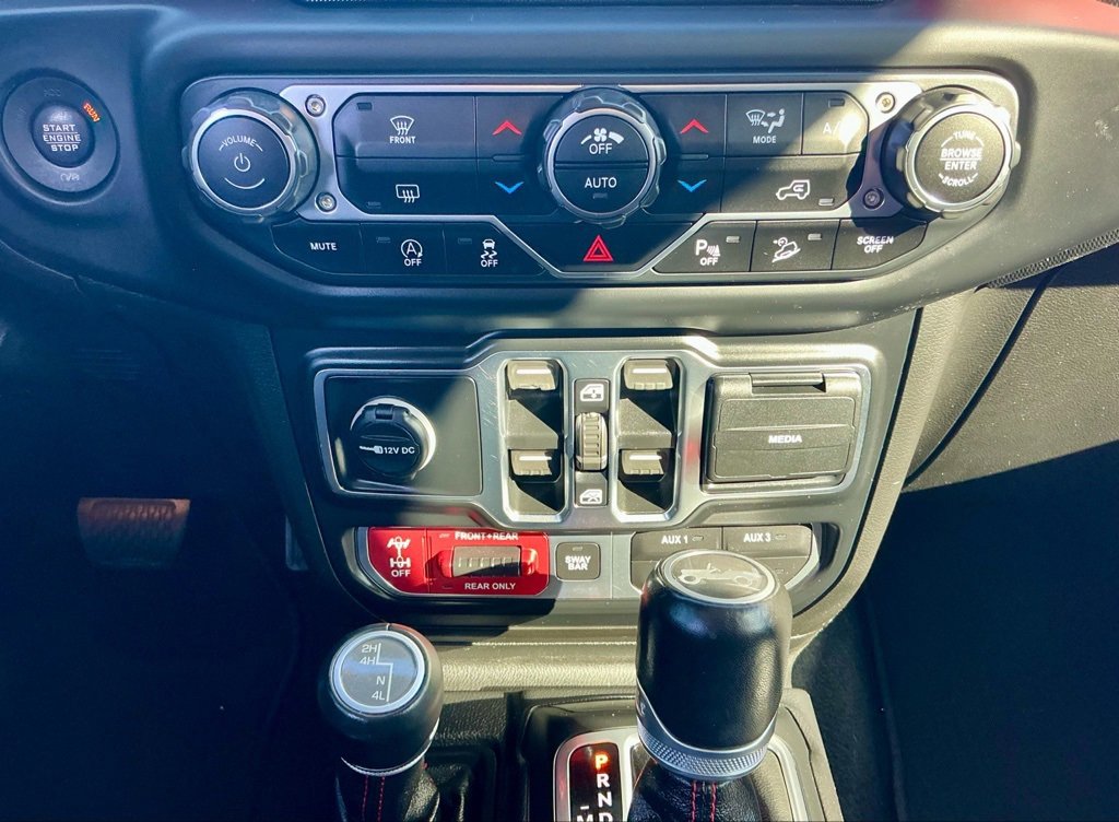 Used 2020 Jeep Wrangler Unlimited Rubicon image 34