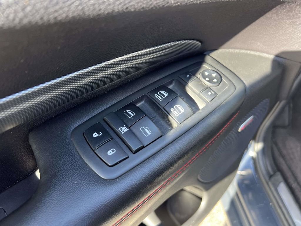 Used 2018 Dodge Durango GT w/ Technology Group image 24