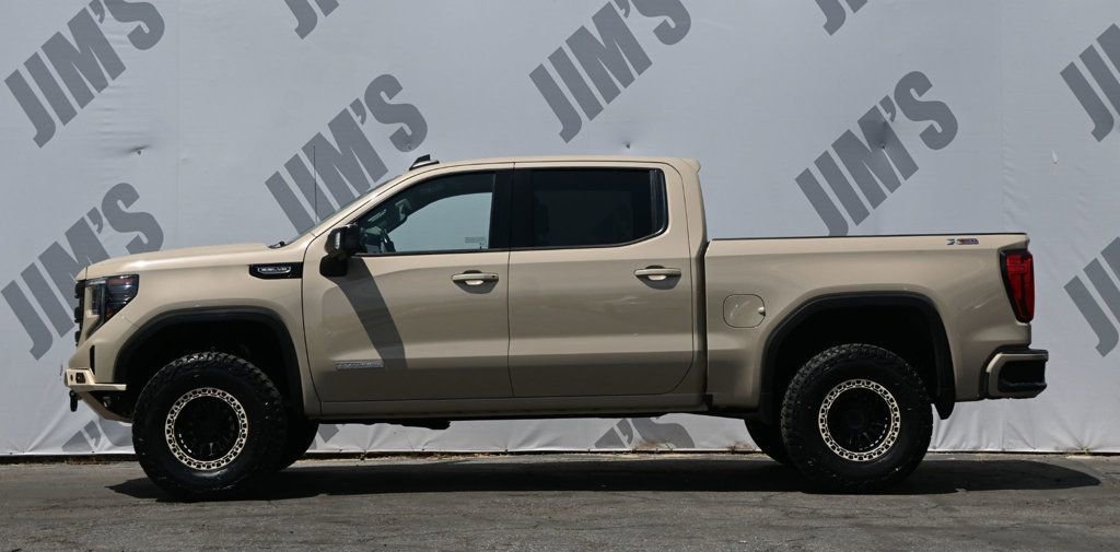 Used 2023 GMC Sierra 1500 Elevation w/ Elevation Premium Package AWD/4WD image 8