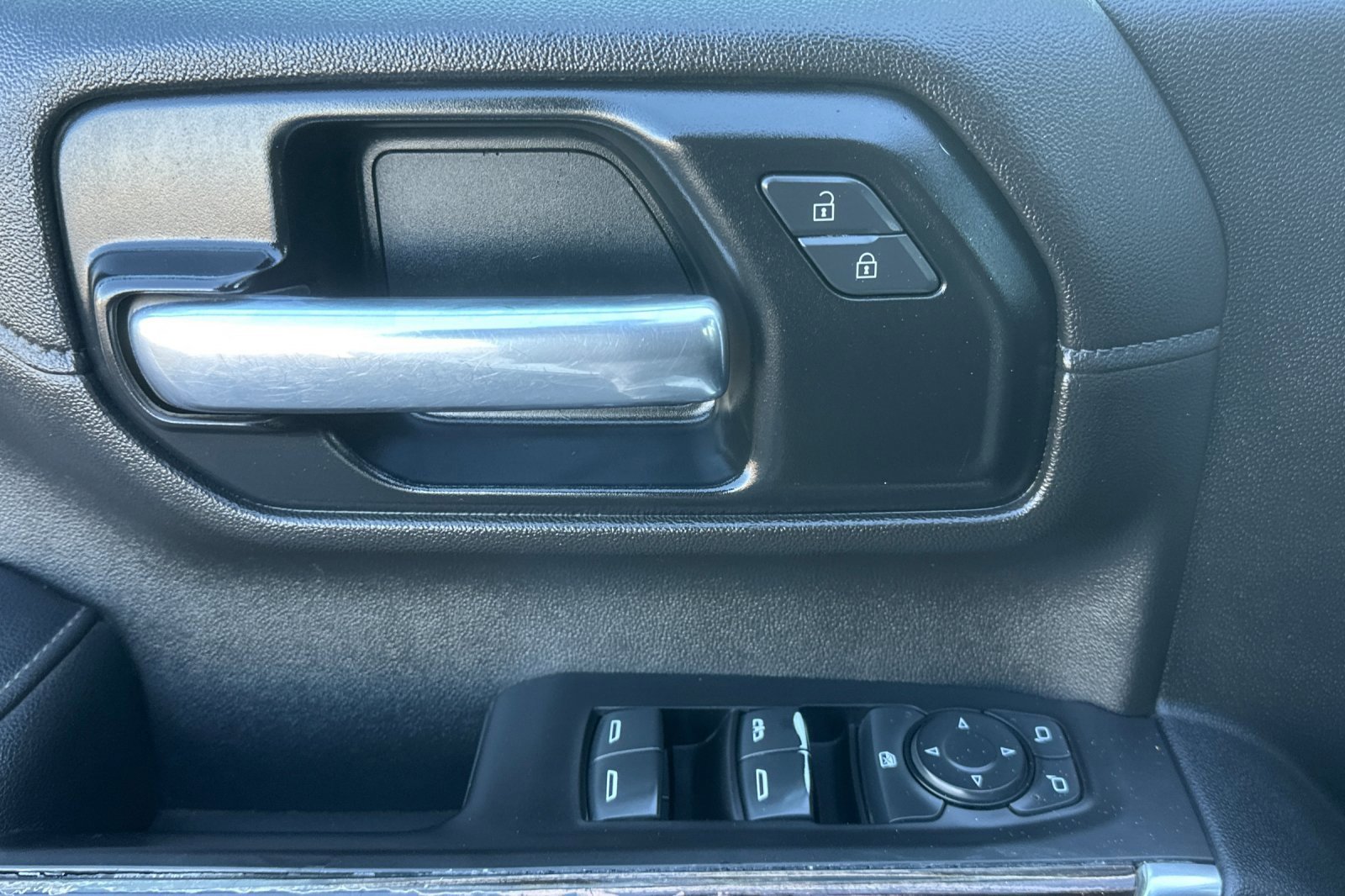 Used 2020 GMC Sierra 3500 SLE image 13