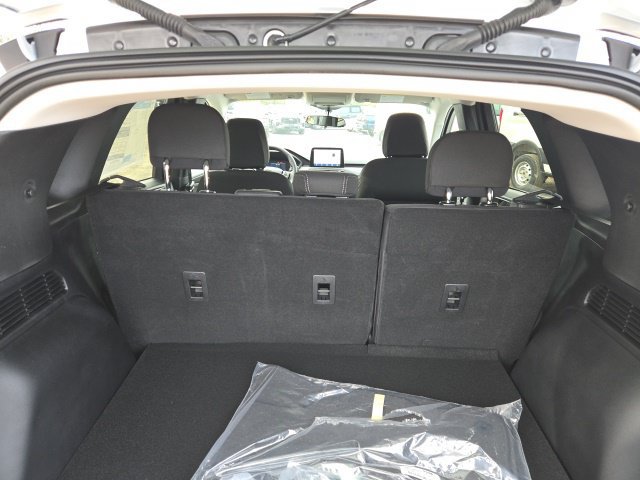 New 2026 Ford Escape Active w/ Cold Weather Package AWD/4WD image 6