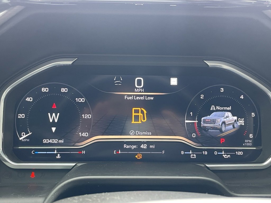 Used 2022 GMC Sierra 1500 AT4 w/ AT4 Premium Package image 12