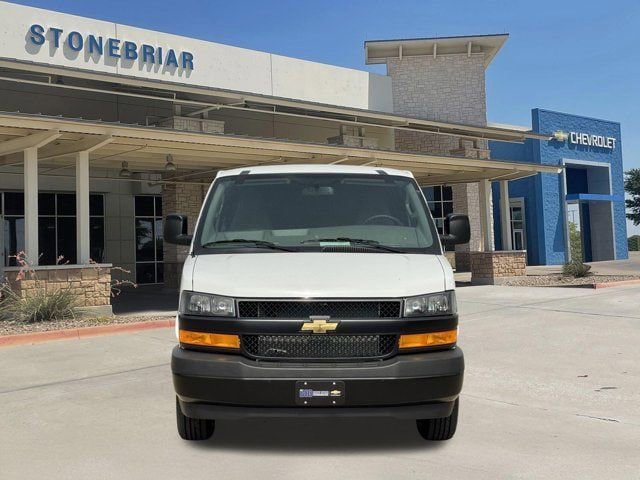 New 2026 Chevrolet Express 3500 Extended w/ Driver Convenience Package RWD image 7