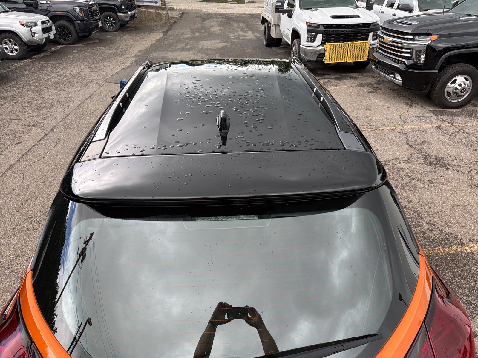 Used 2024 Nissan Kicks SR w/ SR Premium Package FWD image 20