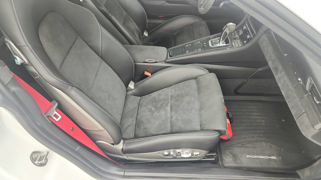 Used 2016 Porsche 911 GT3 RS RWD image 21